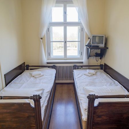 فندق أوبجيتسكةفي  Palac Kobylniki المظهر الخارجي الصورة